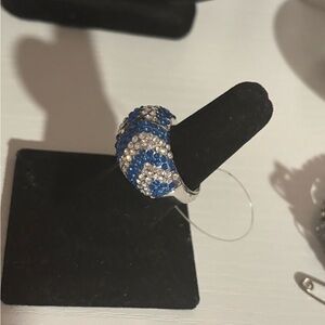 Elegant Silver and Blue Ring